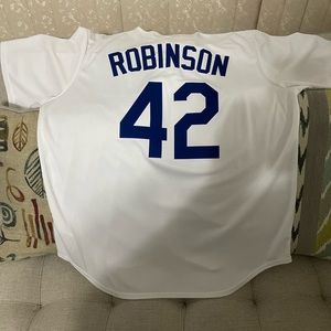 White baseball jersey